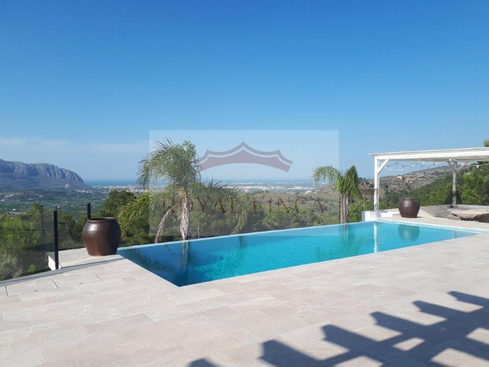 Villa i Denia, Alicante - foto 1